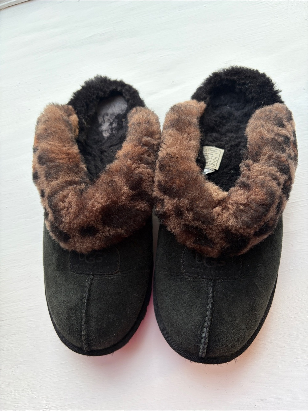 UGG Black Suede Slippers with Brown Leopard Shearling Collar size 9